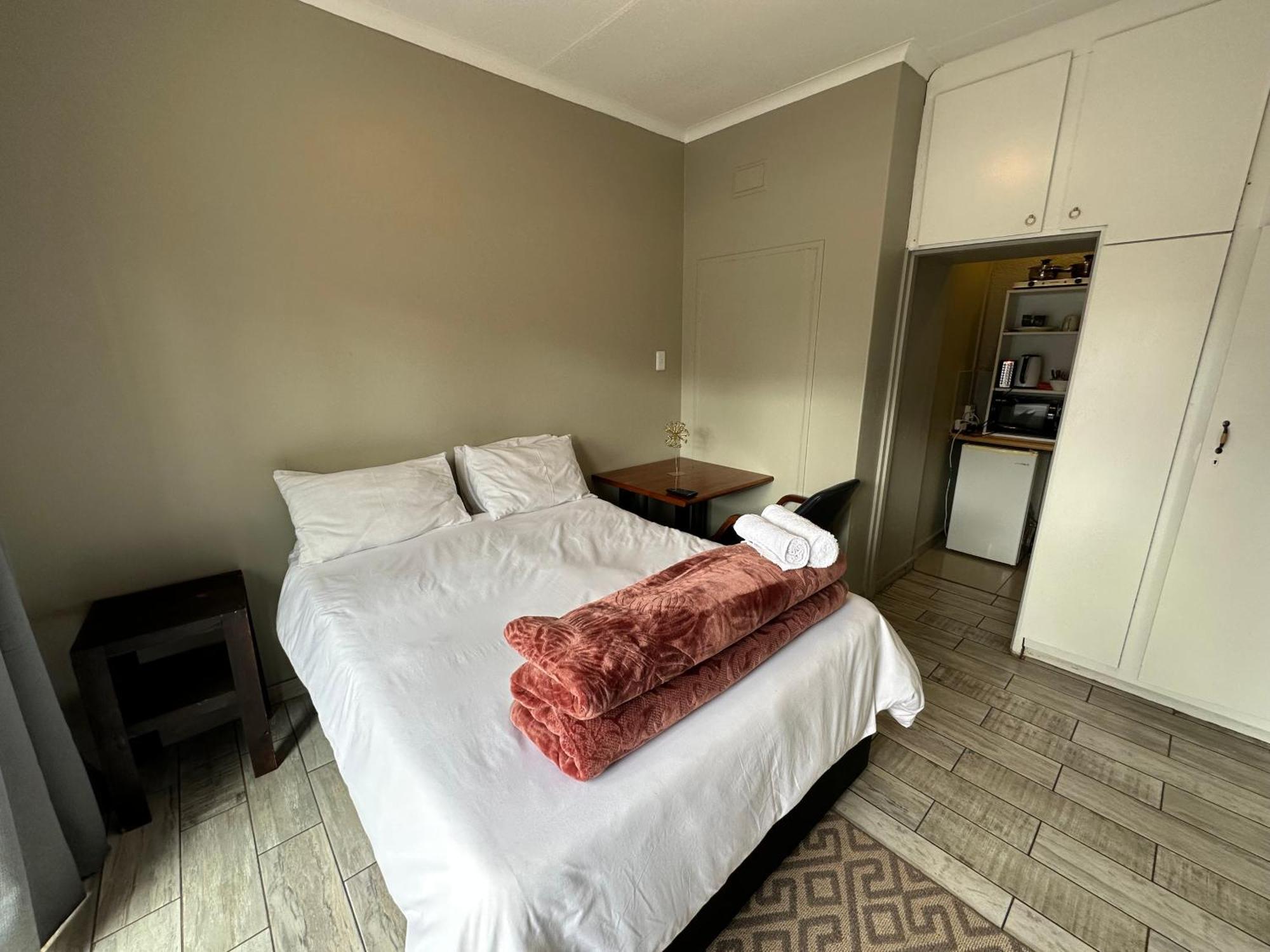 Favour Guest House Polokwane Exterior photo